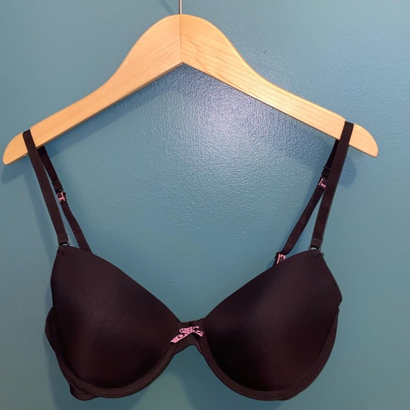 MAKE AN OFFER✨❗️EVERYTHING MUST GO❗️✨ EUC Pink T-shirt Bra adjustable - Picture 1 of 4